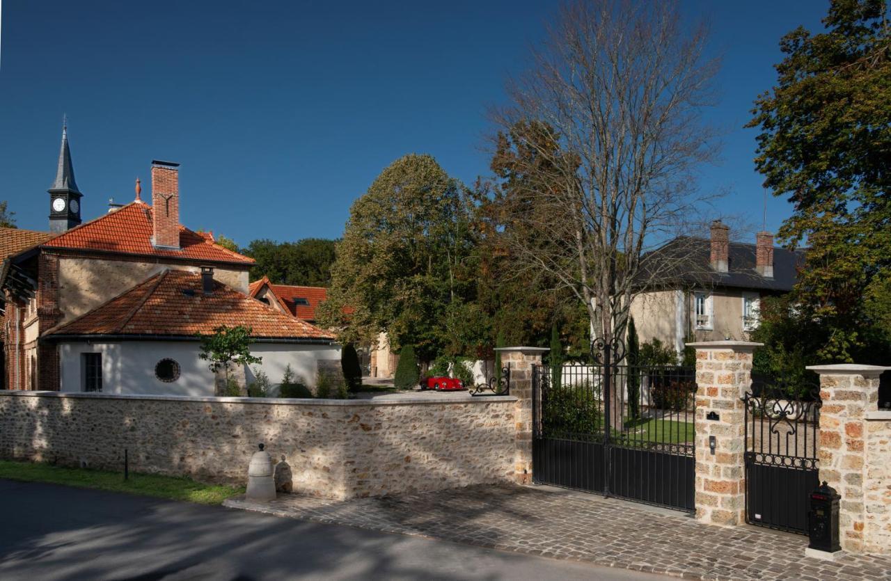 Le Clocher De La Duchesse Bonnelles Zewnętrze zdjęcie